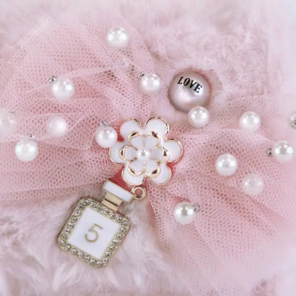 'Miss Porsche' Pink Purse - Picture 3 of 4